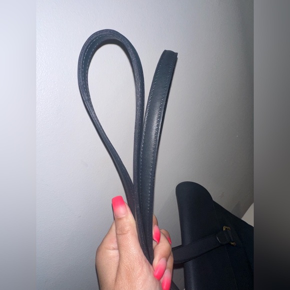 Vintage Coach Equestrian Flap Shopper in Navy! - Picture 9 of 10